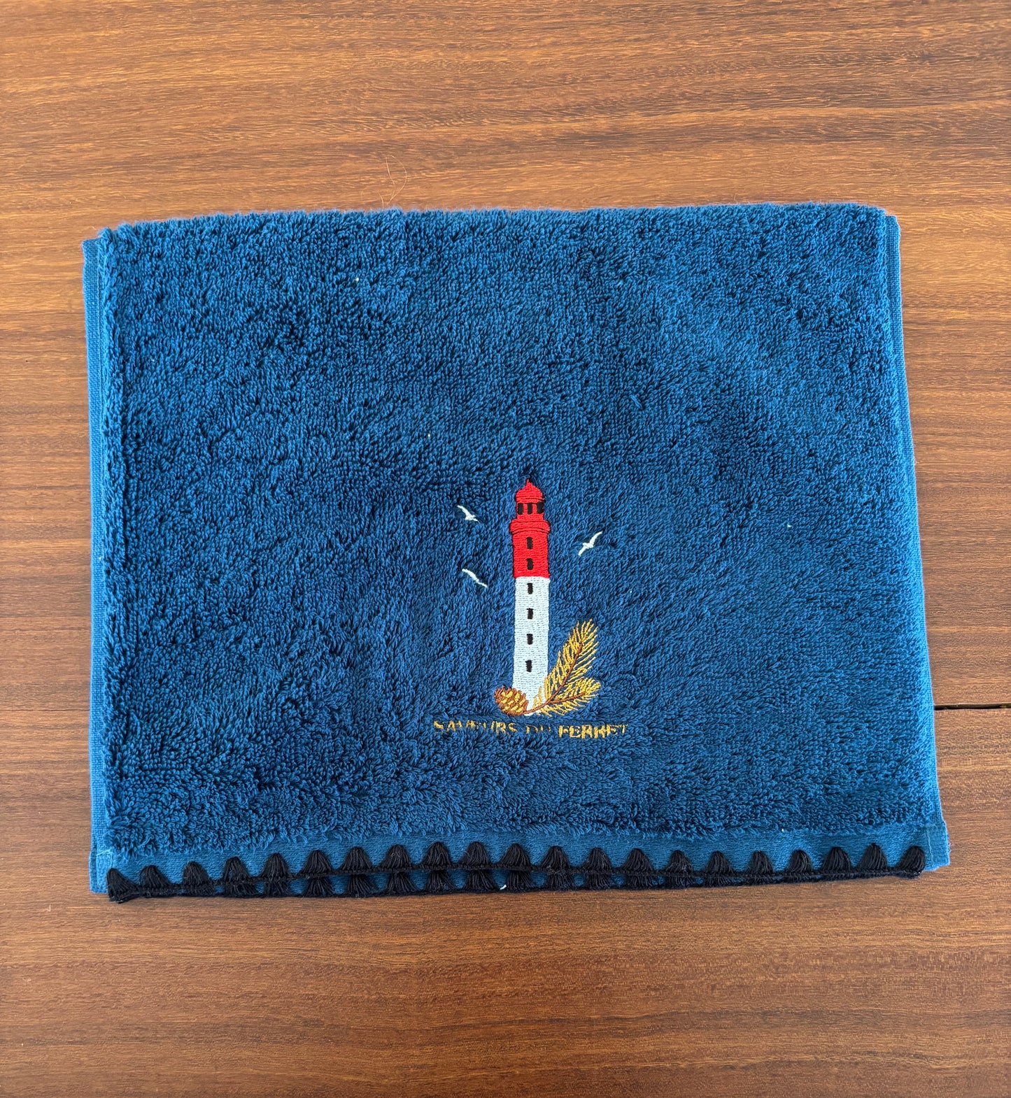 SERVIETTE invité brodée SAVEURS DU FERRET